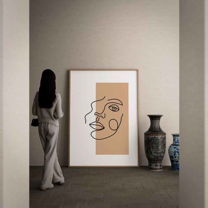 contoured-essence