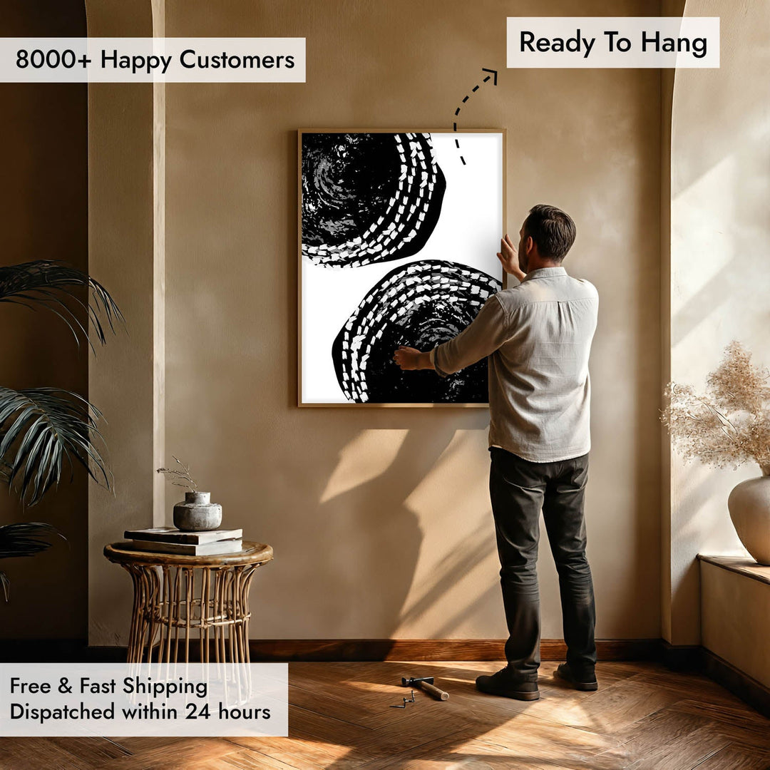 Monochrome Cricket Seams